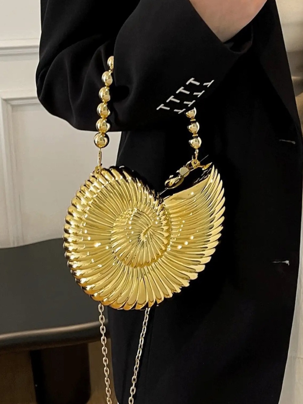 Shell purse